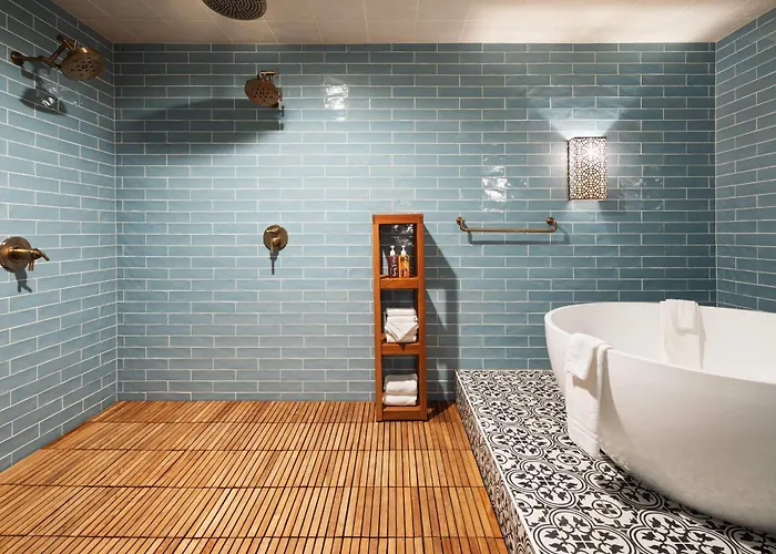 The Highlander Hotel, Ascend Hotel Collection