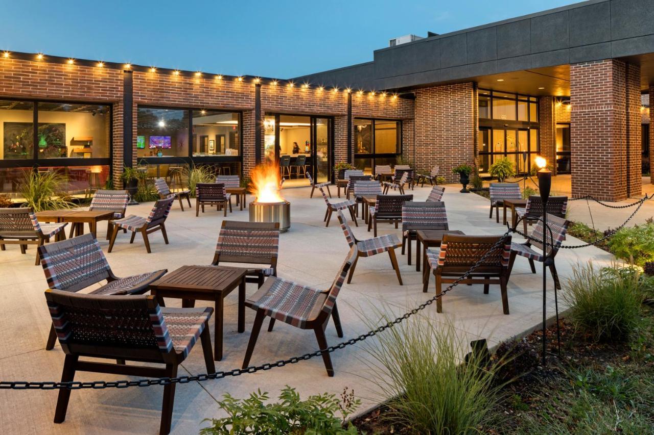 Hotel The Highlander Iowa City
