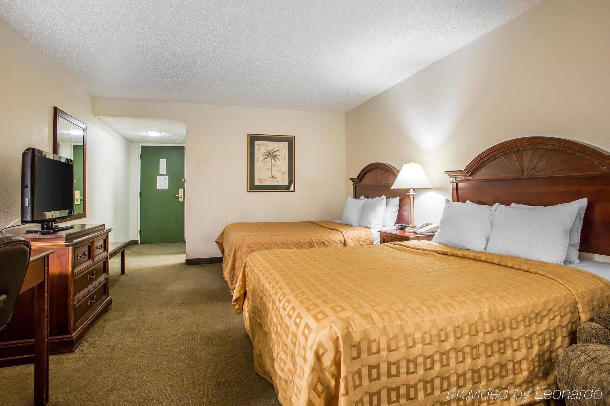 The Highlander Hotel, Ascend Collection 3* Iowa City